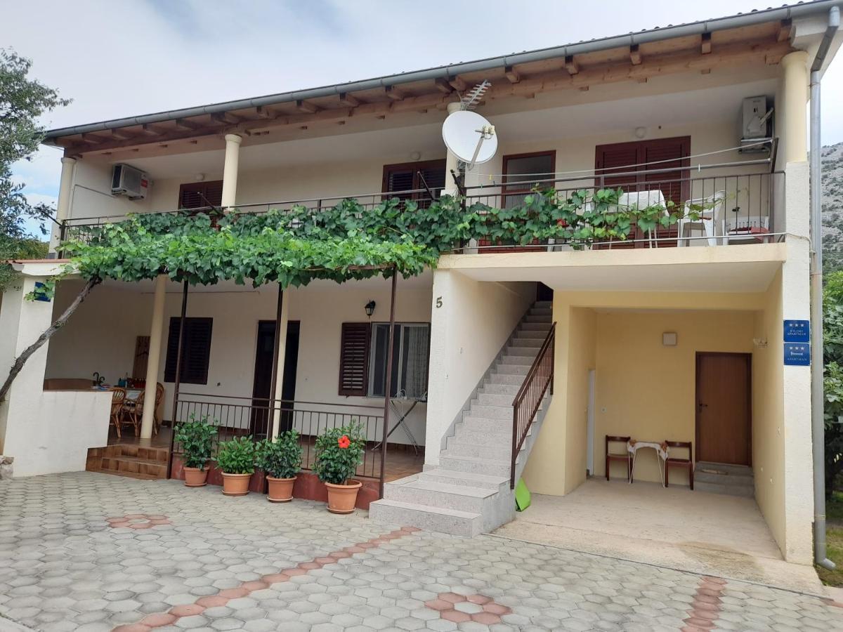 Apartmani Sekana Стариград-Пакленица Екстериор снимка